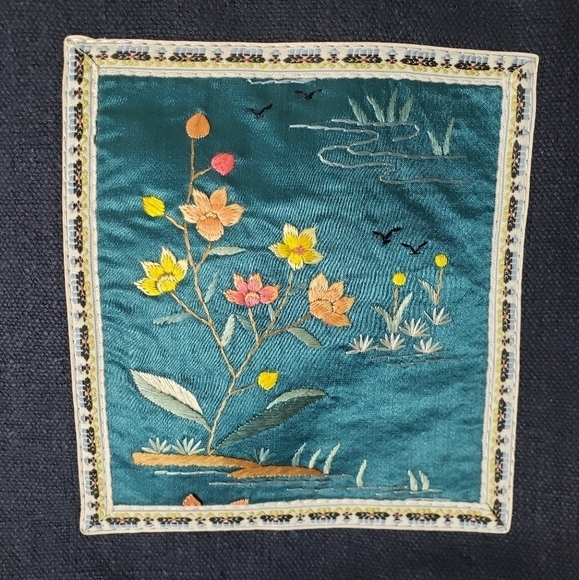 Woven Japanese Embroidered Crossbody-NEW - Picture 2 of 9